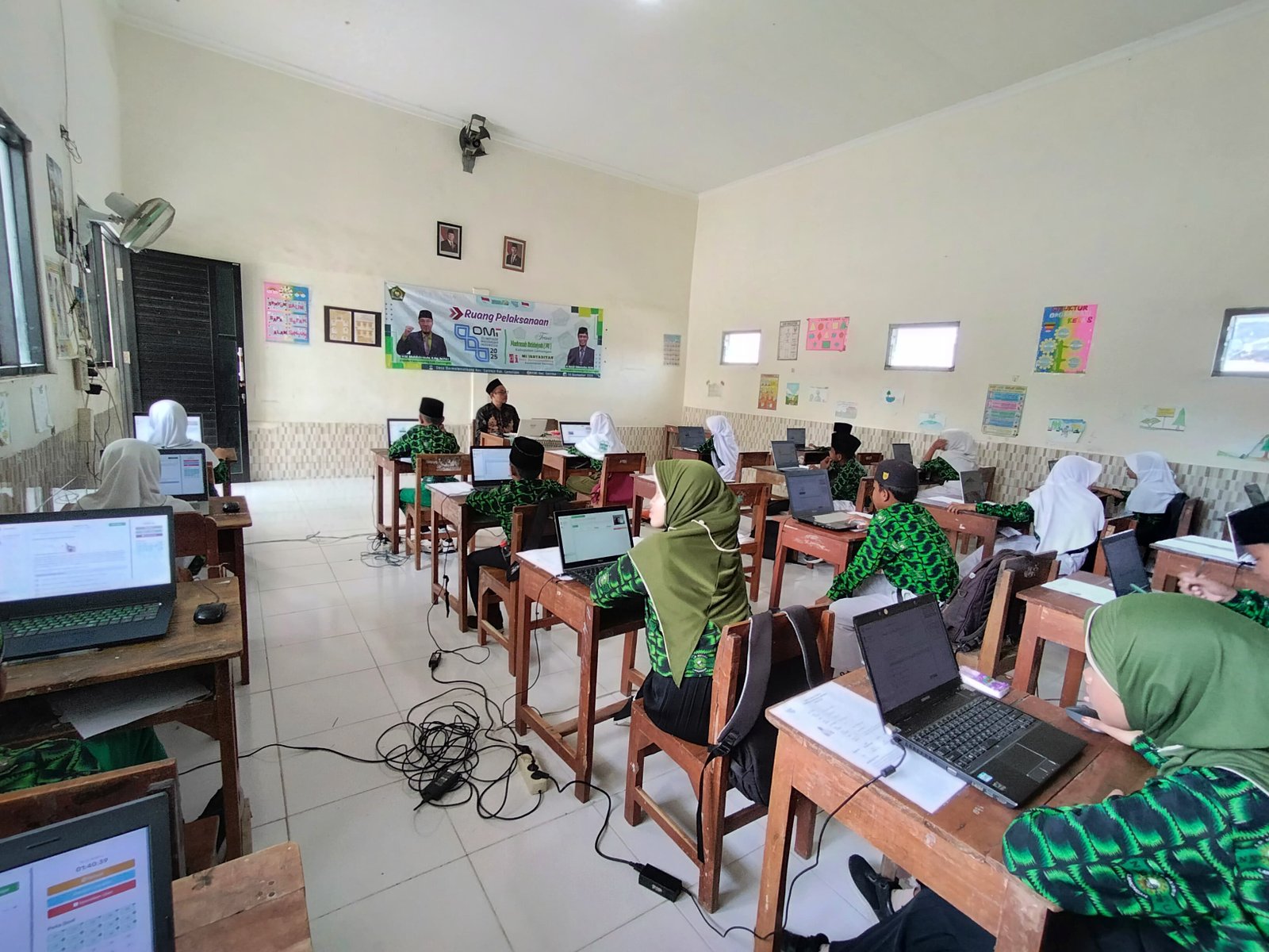 Olimpiade Madrasah Indonesia Digelar di Sarirejo: Cetak Generasi Maju dan Berdaya Saing Global